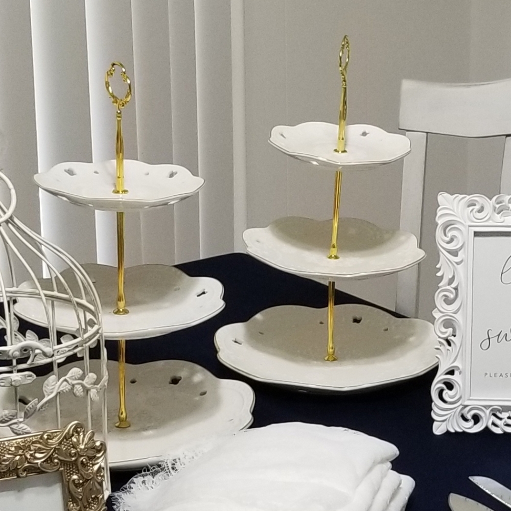 SOLD--Dessert stands